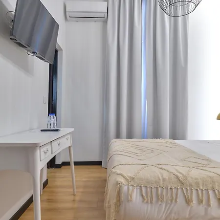 Davila Peixinho 204 公寓式酒店